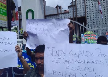Kado Aksi HUT Adhiyaksa, Mahasiswa Minta Tuntaskan Dugaan Kasus Korupsi di Malra