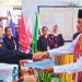 Daftar ke KPU SBB: Paslon AMANUSA di iringi Cakalele dan Hadrat