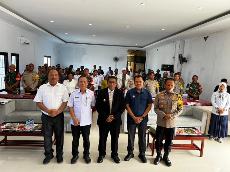 Sampaikan Pesan Pj Gubernur, KakesbangPol Provinsi Maluku Buka ATHG Cegah dan Deteksi Dini Jelang Pilkada di SBB