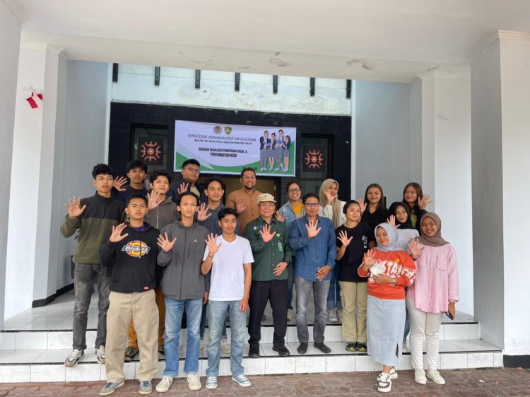 20 Mahasiswa Magang Studi Independen Bersertifkat Perhutanan Sosial Akan Mengabdi di Negeri Eri dan Hative Besar