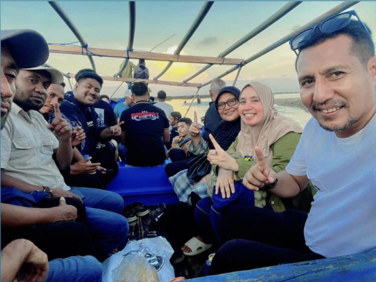 Saudari Kandung Mukti Keliobas Gerilya Menangkan Fachri-Vitho di Dapil III