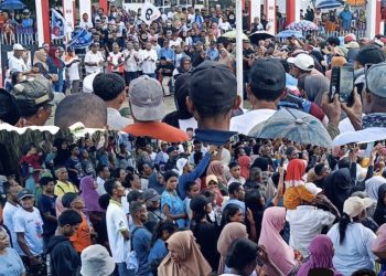 Ribuan Pendukung dan Simpatisan Banjiri Kampanye FAVORIT di Siwalalat dan Werinama