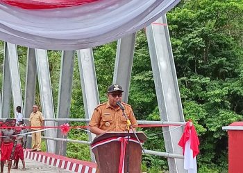Bupati SBB Resmikan Jembatan Wai Nui