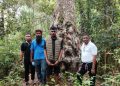 Penjabat Bupati SBB Jajaki “Negeri Atas Awan” Lohia Sapalewa, Mendaki Gunung Keramat Tanuseku