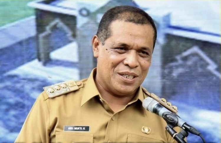 Bupati SBT : Setiap Guru yang Telah Meraih Predikat Sarjana Berhak Ikut Program PPG