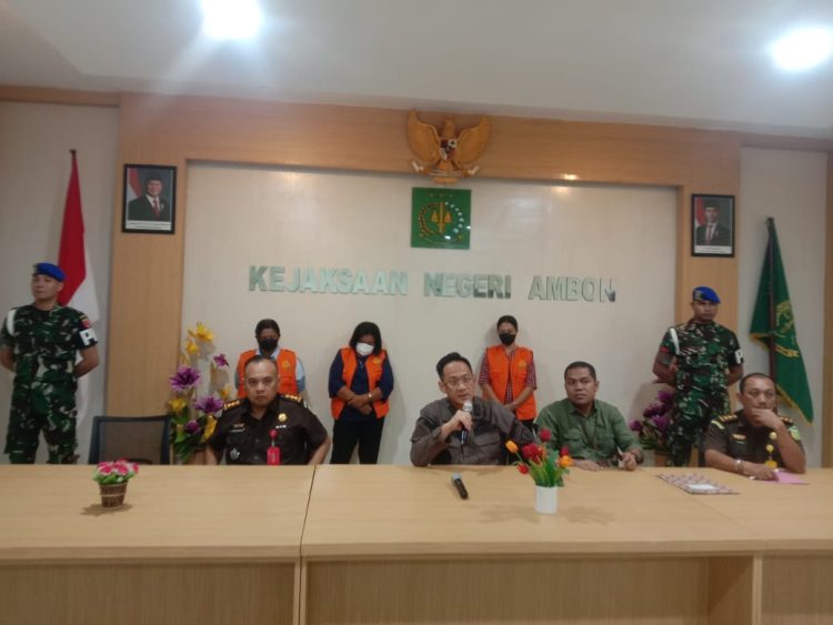 Soal Dana BOS, Kepsek dan Bendahara SMPN 9 Ambon Jadi Tersangka