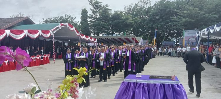 Berjalan Sukses !!! | Penahbisan Gedung Gereja GPM Sejahtera dan Pembukaan Sidang Klasis Ke-51 Jemaat GPM Tansel.