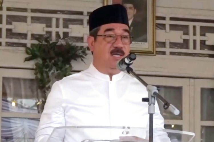 Gubernur Maluku Upayakan Kapal Feri Hitu-Luhu Kembali Beroperasi