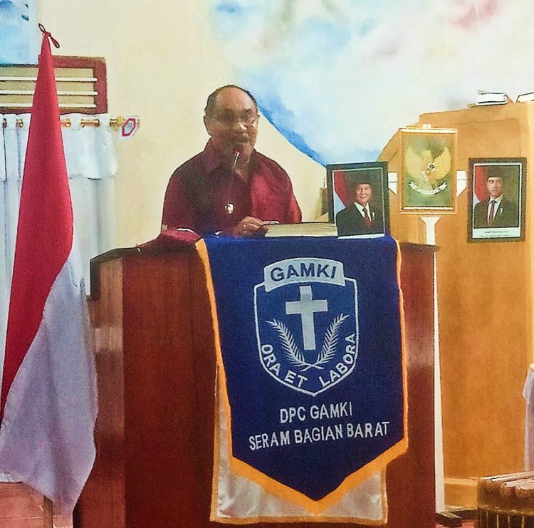 Hadiri Paskah GAMKI, Wabup Selvinus Kainama Serukan Peran Aktif Pemuda Hadapi Krisis