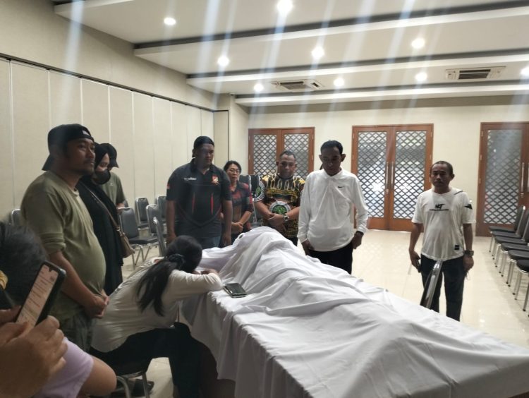 Langkah Kemanusiaan di Ibu Kota: Wali Kota Tual Dampingi Pemulangan Jenazah Warganya dari Jakarta
