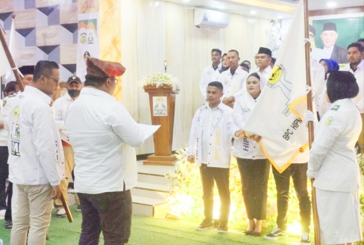 Tunny Lantik Hartini Pimpin HIPMI Buru, Pj. Bupati: Kita Dukung Pengusaha Muda Berinovasi
