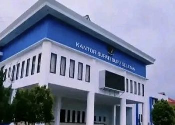 Kantor Bupati Bursel Dicat Terkesan Warna Parpol, Disorot Tajam karena Tak Cerminkan Identitas Daerah