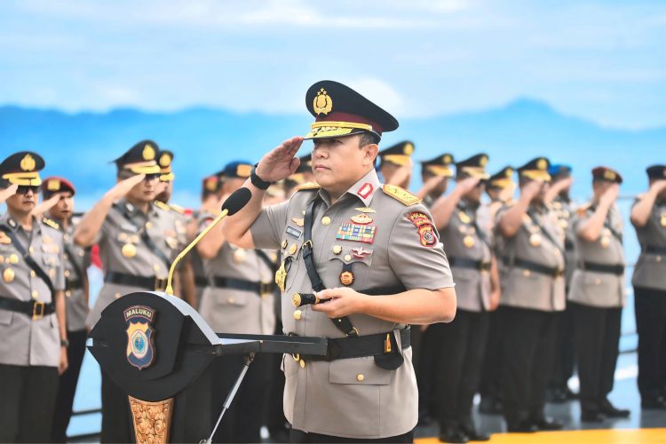 Pimpin Upacara Tabur Bunga, Bentuk Penghormatan Kapolda Maluku untuk Pahlawan Maritim