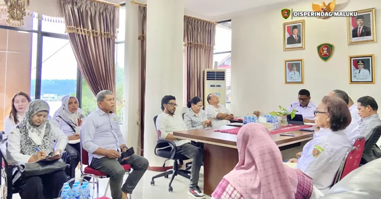 Kolaborasi Epic! Disperindag Bersama Kadin dan Dinas Pariwisata Maluku Matangkan Persiapan Forum Bisnis dan Pekan Raya 2025