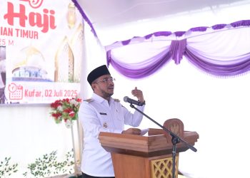Bupati Alkatiri kepada Jamaah Haji SBT; Jadilah Teladan dan Agen Perdamaian