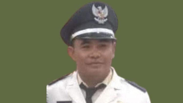 Politik Balas Dendam, Pj Kades Waeperang Buru Pecat Masal Para Pegawai