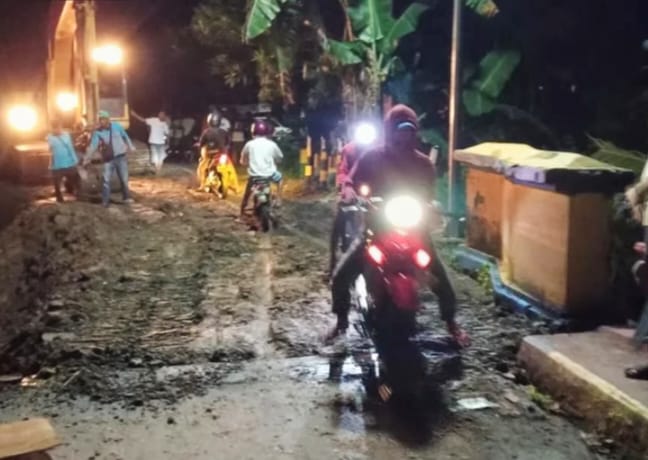 Akses Jalan Tamilouw–Haya Kembali Normal Usai Penanganan Darurat Jembatan Wai Totun