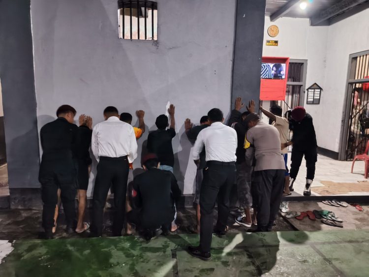Lapas Wahai Gelar Razia Rutin: Wujudkan Komitmen “Merdeka Tanpa Narkoba”