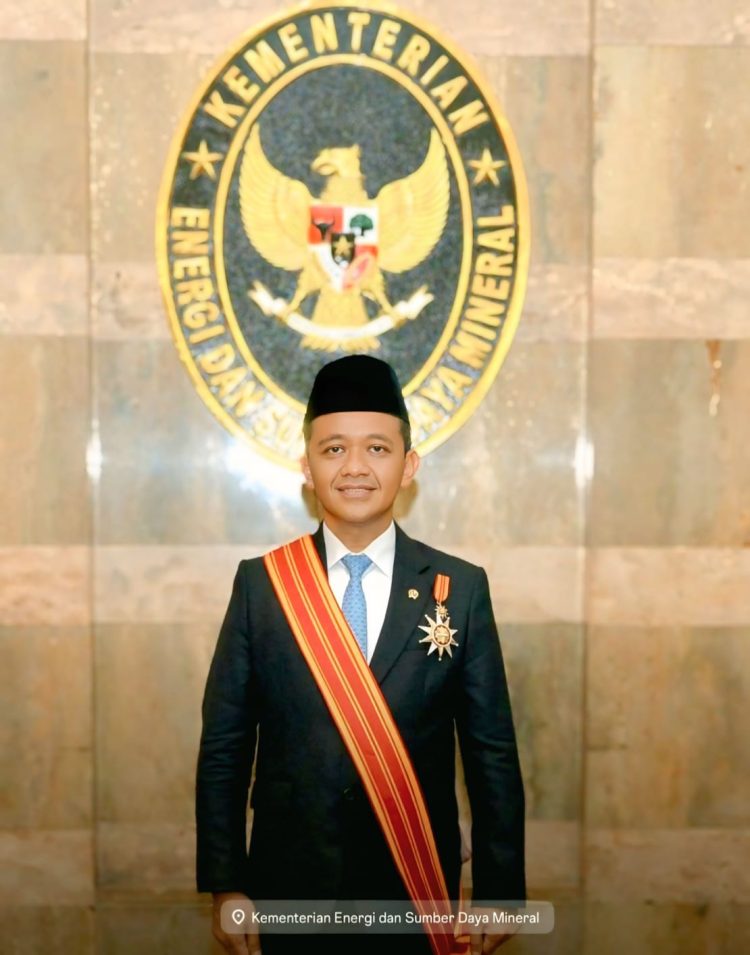 Dari Hilirisasi hingga EBT, Prestasi Bahlil Lahadalia Dianugerahi Bintang Mahaputra Adipurna
