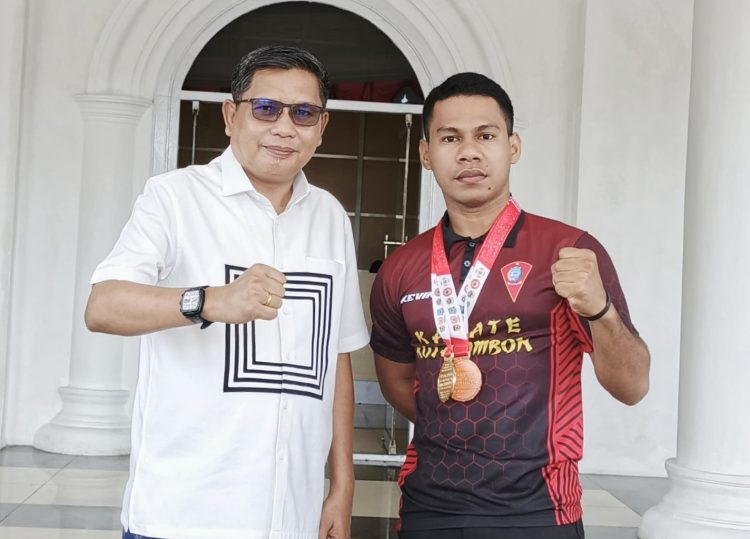 Prestasi Membanggakan, Wali Kota Ambon Sambut Juara Karate Asia-Pasifik