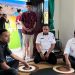 Usai Bertemu Dua Raja, Bupati Malteng Serahkan Santunan Korban Tawuran Pelajar
