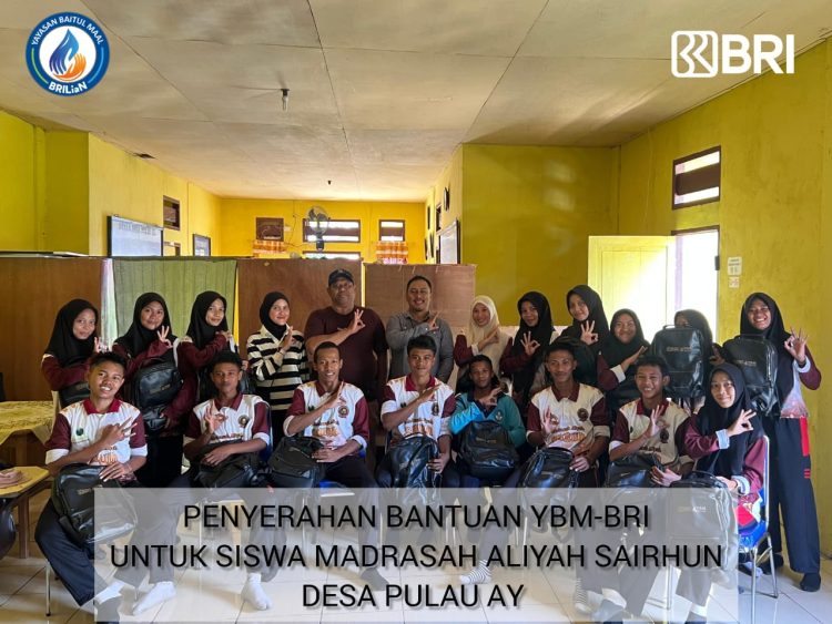 BRI Ambon dan YBM BRI Serahkan Bantuan Tas Sekolah dan Alat Tulis di Banda Neira