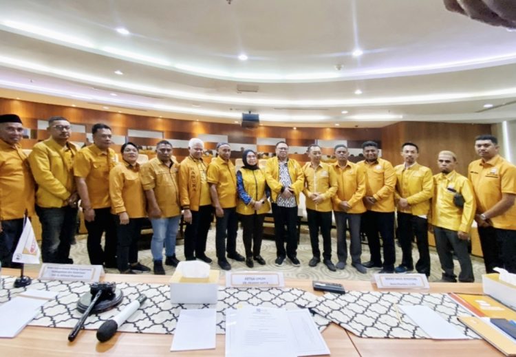 Restu Ketum Oso, Sembilan DPC Hanura Maluku Satukan Barisan di Bawah Kepemimpinan Barnabas Orno