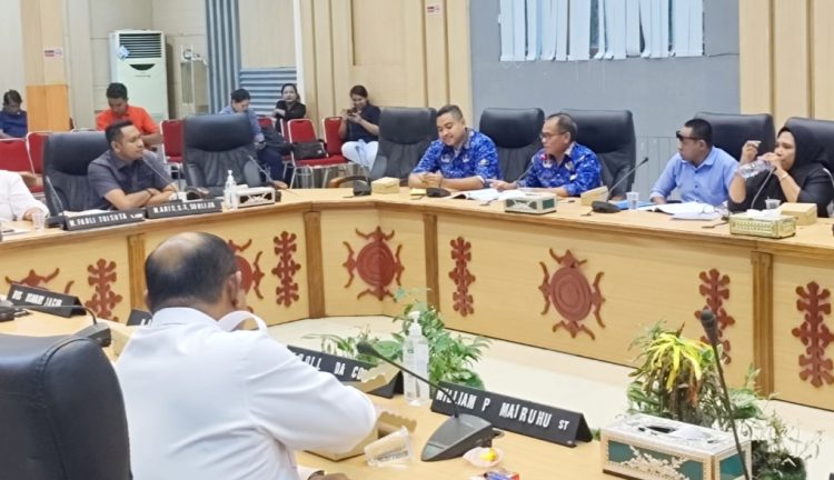 Dipimpin Toisutta, Komisi I DPRD Kota Ambon Mediasi Sengketa Tanah Wakaf di Rijali