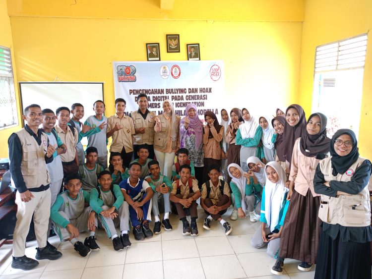 Mahasiswa UIN Ambon Sosialisasikan Bahaya Bullying dan Hoaks di Morella