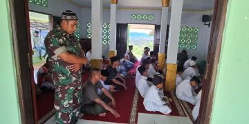 Membangun Fisik dan Spirit, Satgas TMMD Kodim Ambon Menyatu dengan Warga