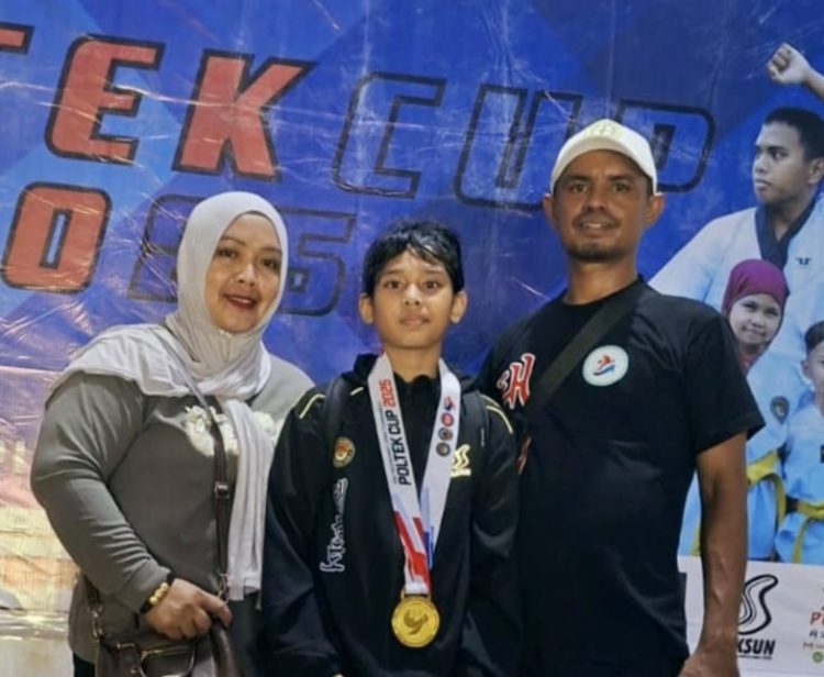 Putri Anggota DPRD Maluku Raih Medali Emas Taekwondo di Makassar