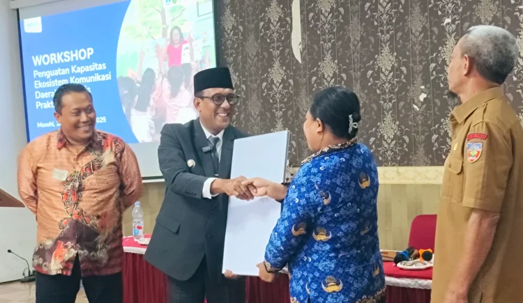 Kolaborasi INOVASI Dorong Pemerataan Pendidikan di Wilayah Blankspot, Pemkab Malteng Buka Akses Jaringan Starlink