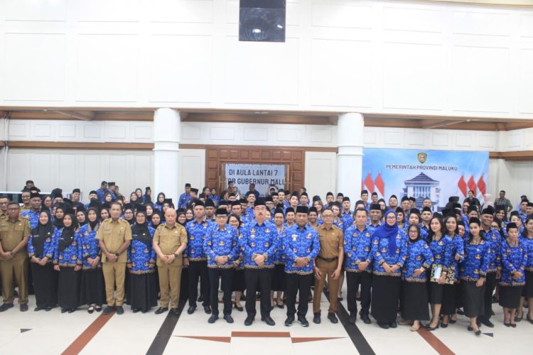Gubernur Maluku Lantik Pejabat Fungsional Dan PPPK, Tekankan Integritas dan Profesionalisme ASN