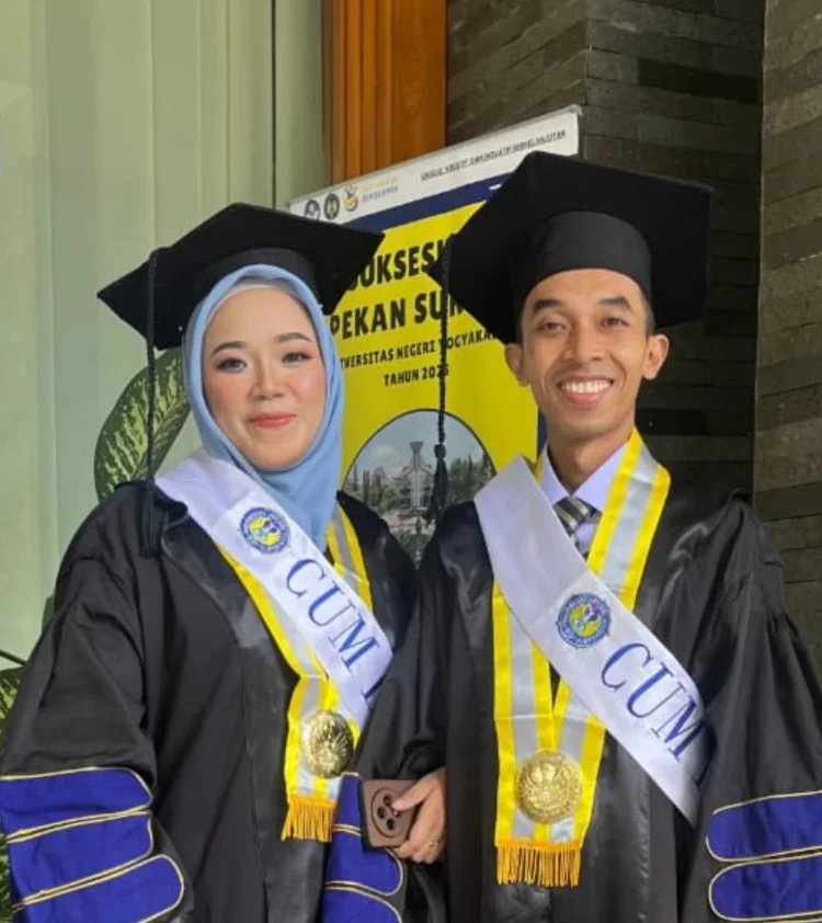Dua Dosen UIN AMSA Ambon – Suami Istri Asal Maluku, Raih Gelar Doktor Cumlaude di UNY