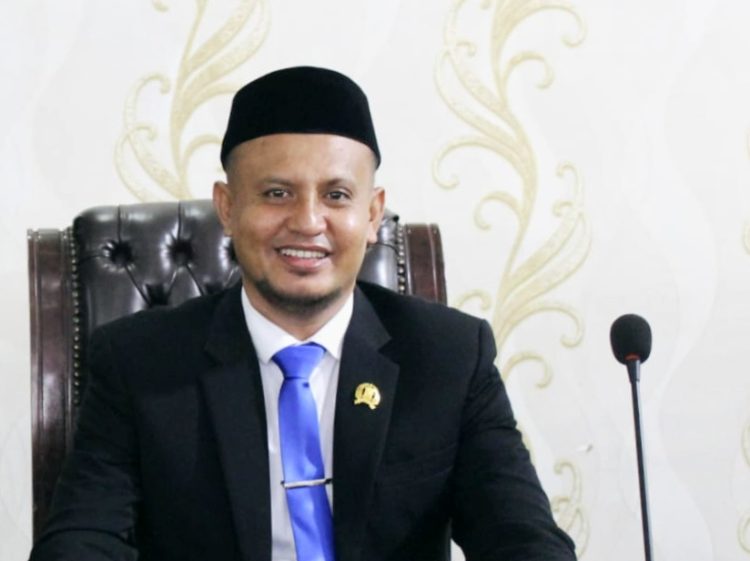 Kritik Keras OPD SBB Mangkir RDP, Akbar: Siang Sakit, Malam Live TikTok