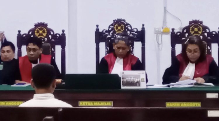 Terdakwa Kasus Ganja 863 Gram Dituntut 6 Tahun Penjara di Ambon