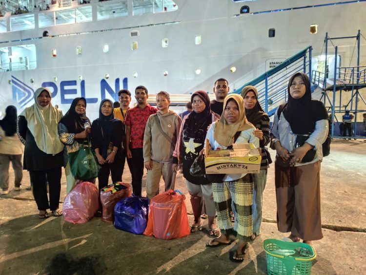 Hasil Dialog dan Perjuangan LIRA Maluku, Pedagang Asongan Kini Bisa Jualan di Kapal PELNI