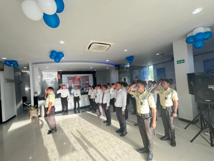 Teguhkan Semangat Nasionalisme, BRI Cabang Saumlaki Gelar Upacara Hari Bela Negara ke-78