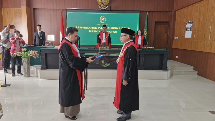 Nova Loura Sasube Promosi ke PN Manado, Kursi Ketua PN Ambon Diisi Nanang