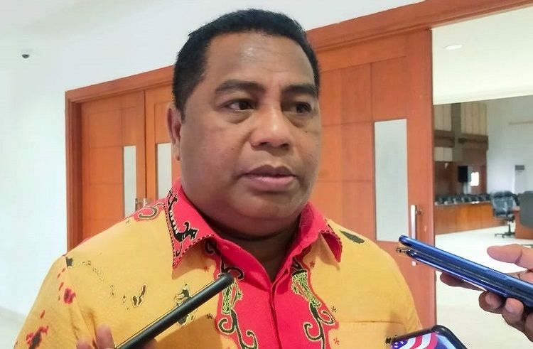 Ketua DPRD Minta Warga Tetap Tenang, Pascainsiden Oknum Brimob Polda Maluku