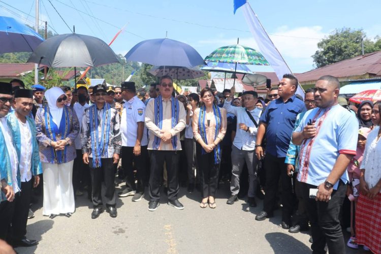 Gubernur Maluku dan Bupati SBB Kompak ke Lisabata, Resmikan Tugu Pela Gandong dan Hadiri Patita “Panggil Pulang”
