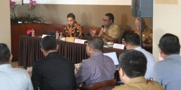 Wagub Maluku Buka Rakor Percepatan Penyerapan Dana Transfer 2026, Soroti Efisiensi Anggaran dan Target PAD