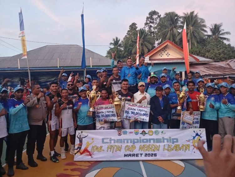 Pemkab SBB Dorong Sportivitas, Turnamen Voli “Idul Fitri Cup” Lisabata Resmi Ditutup