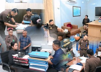 Absen Tanpa Alasan dan Tersangka Penipuan, Pegawai Kejari Aru Dipecat