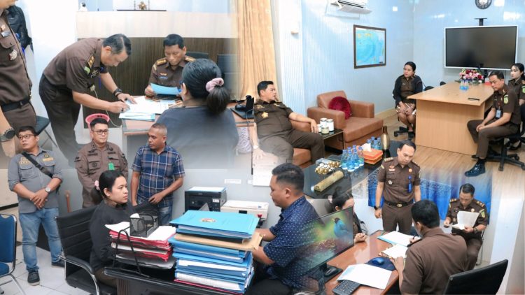 Absen Tanpa Alasan dan Tersangka Penipuan, Pegawai Kejari Aru Dipecat