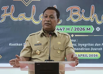 Diksi “Menipu” dan Kejujuran Radikal