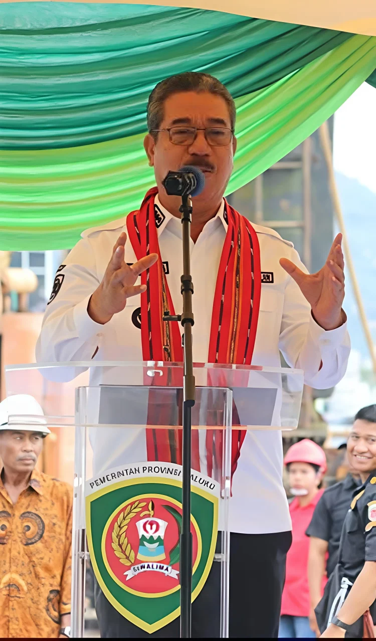 Gubernur Hendrik Dukung Pembangunan Pasar Batu Merah Berkonsep Hatukau Water Front City