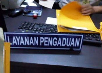 Diduga Ancam dan Hina, Anggota DPRD Maluku Dilaporkan ke Polisi