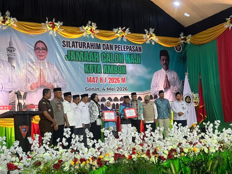 Menuju Tanah Suci, 461 JCH Ambon Dilepas Wali Kota