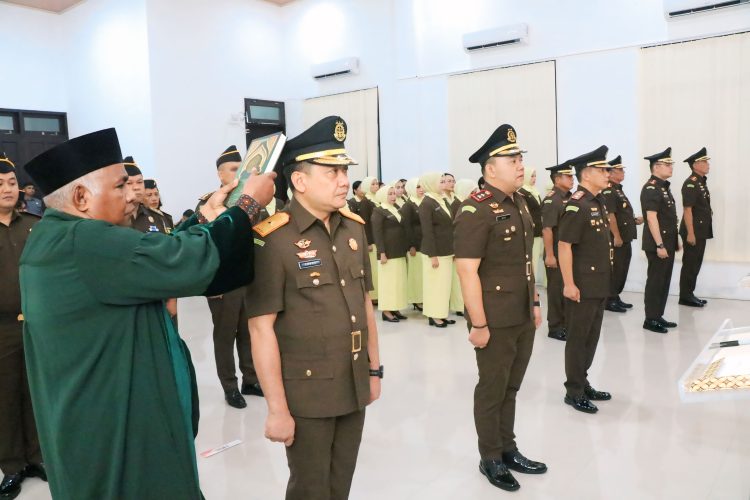 Empat Kajari Baru Dilantik, Kejati Maluku Perkuat Kinerja Penegakan Hukum